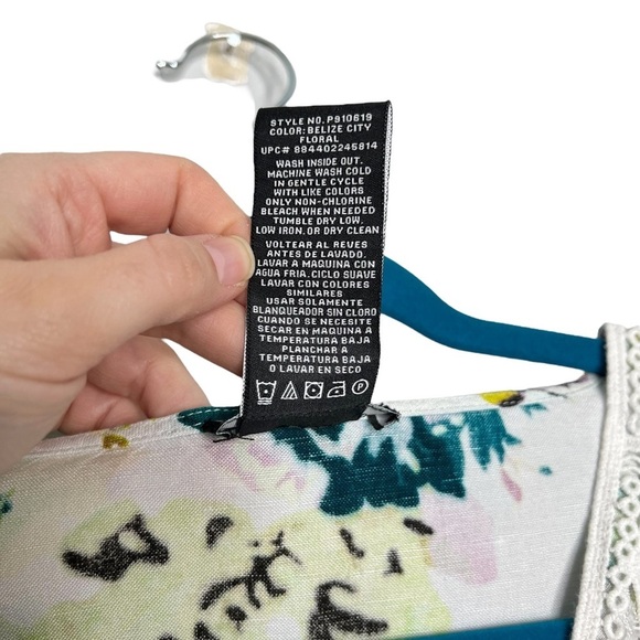 Premise Linen Rayon Blend Floral V Neck 3/4 Length Sleeve Blouse - Picture 7 of 12